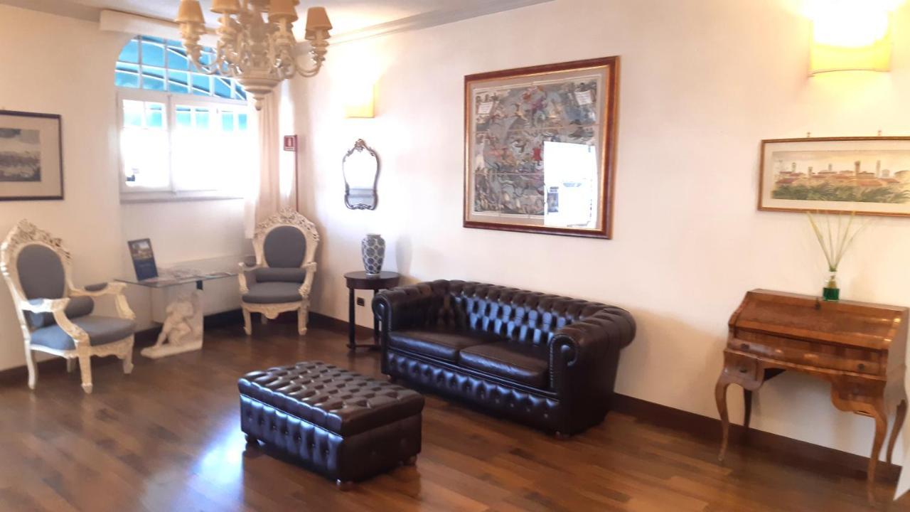 Albergo Moderno Lucca Eksteriør bilde